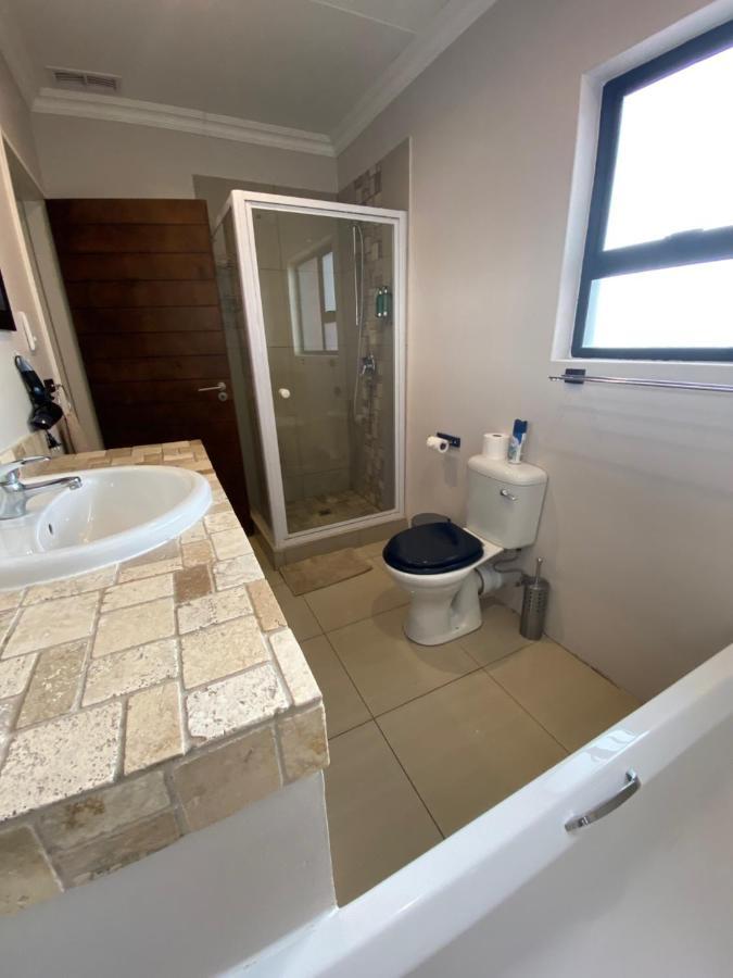 Haus Holzapfel Hotel Beaufort West Eksteriør billede
